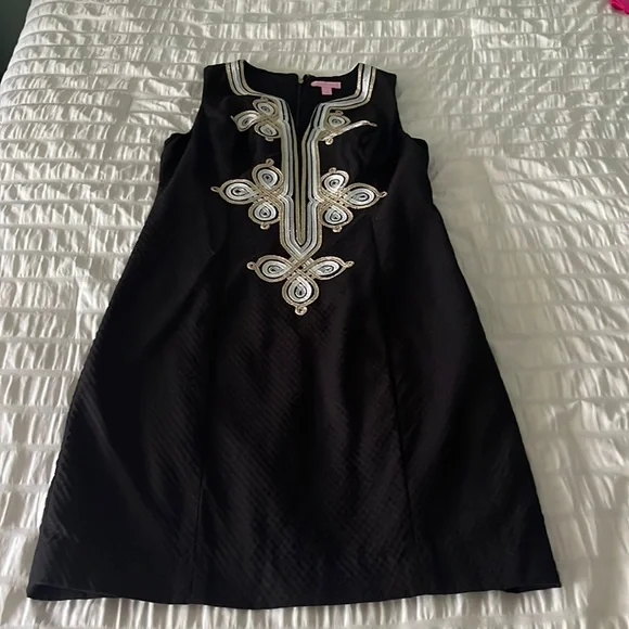 Lilly Pulitzer | Dresses | Lilly Pulitzer Black Shift Dress | Poshmark